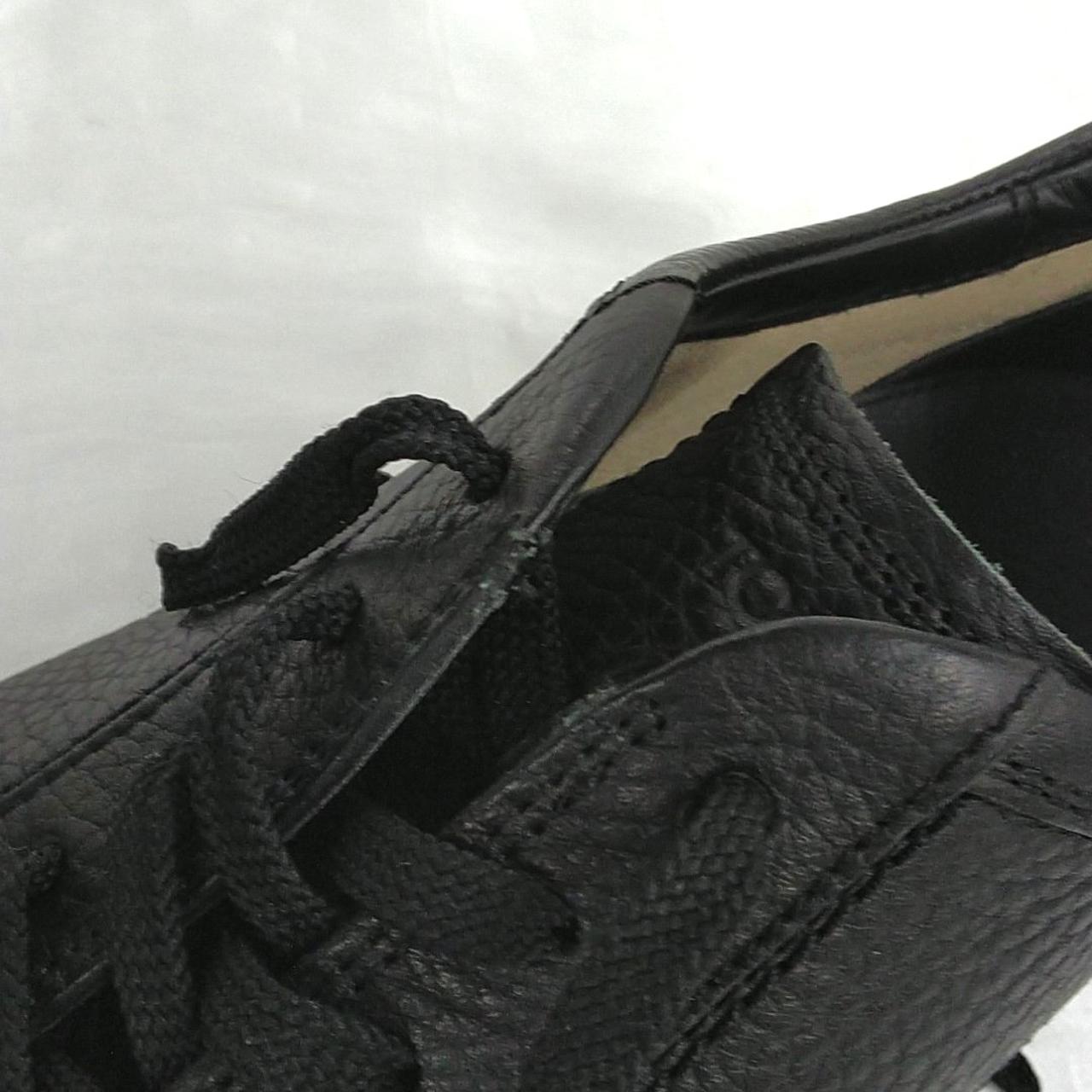 右足の写真の部分にスレがあります