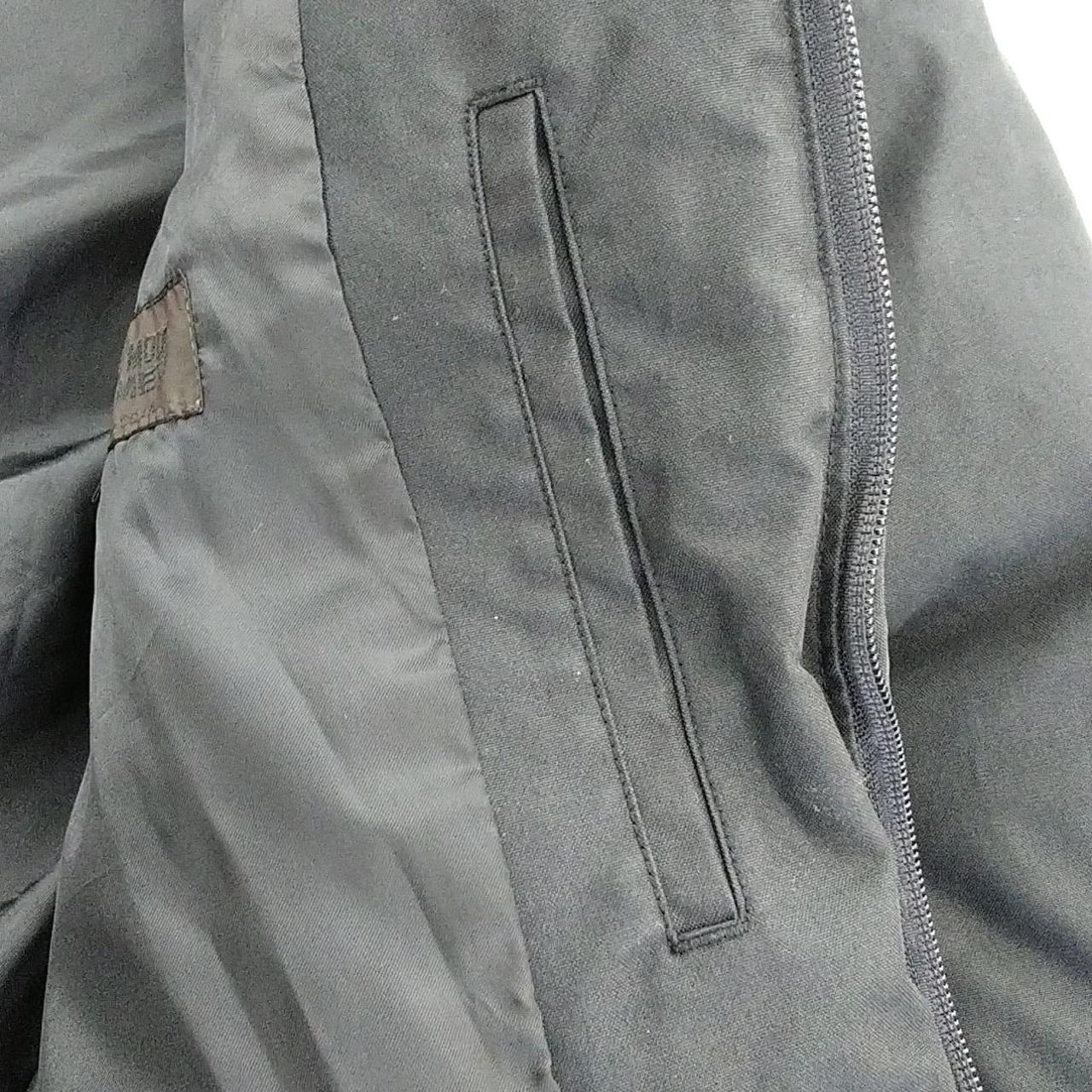 内ポケットあり