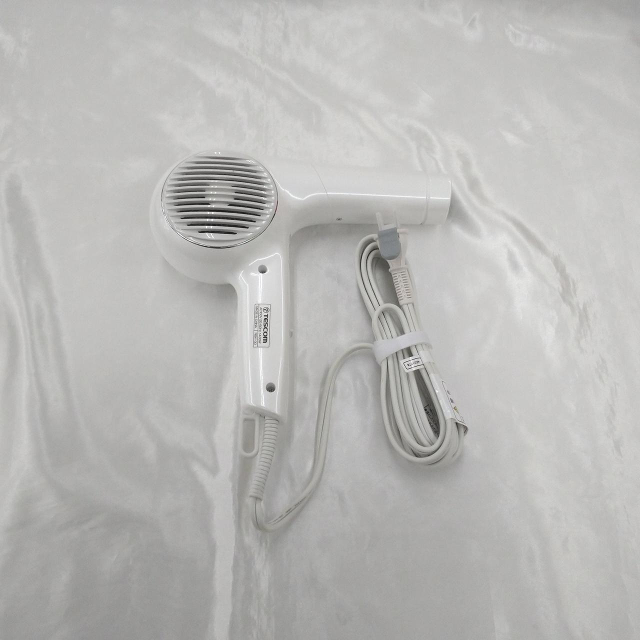 本体 右