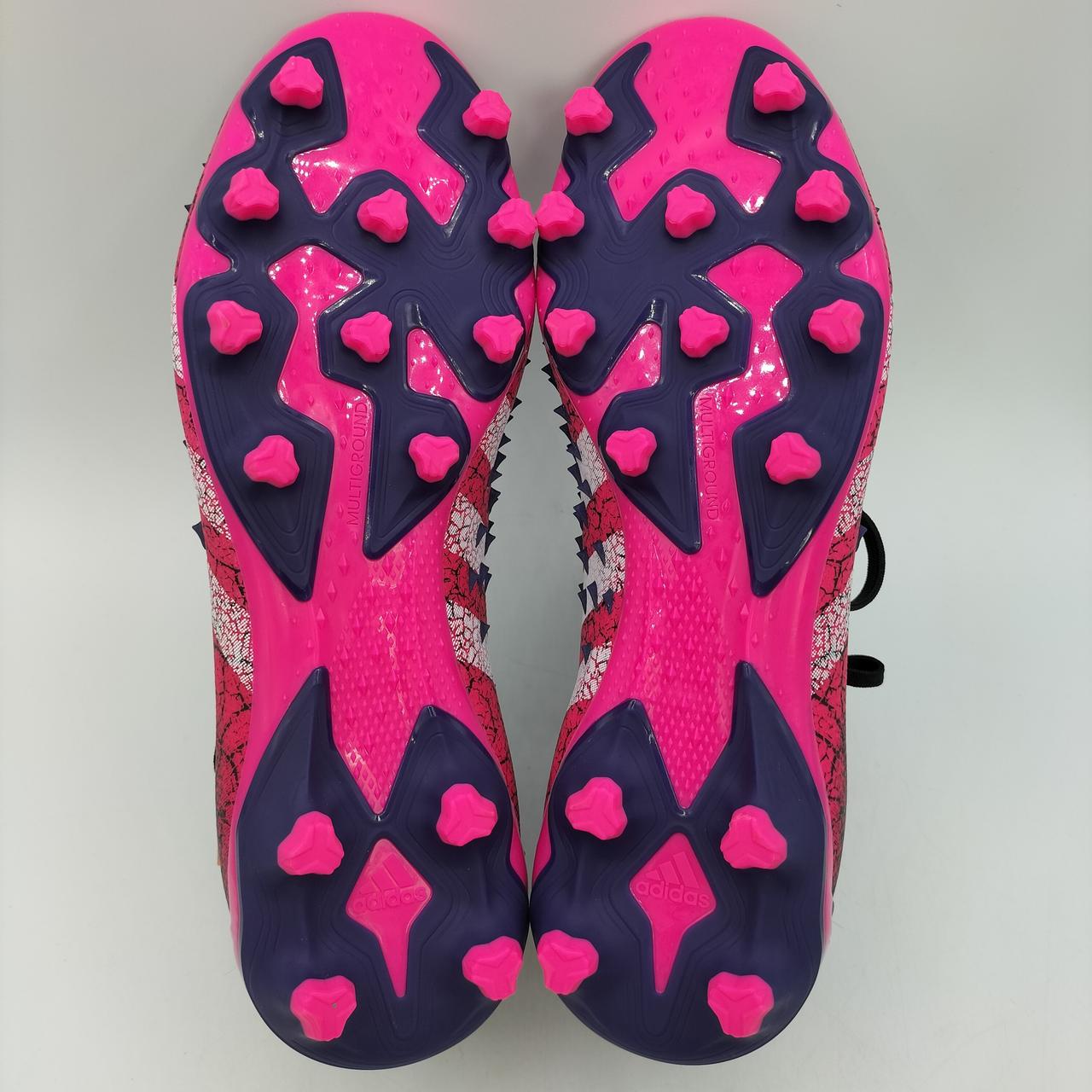 adidas サッカースパイク(タグ付き、箱なし) アディダス（adidas）ジュニアサッカースパイク 土 人工芝用