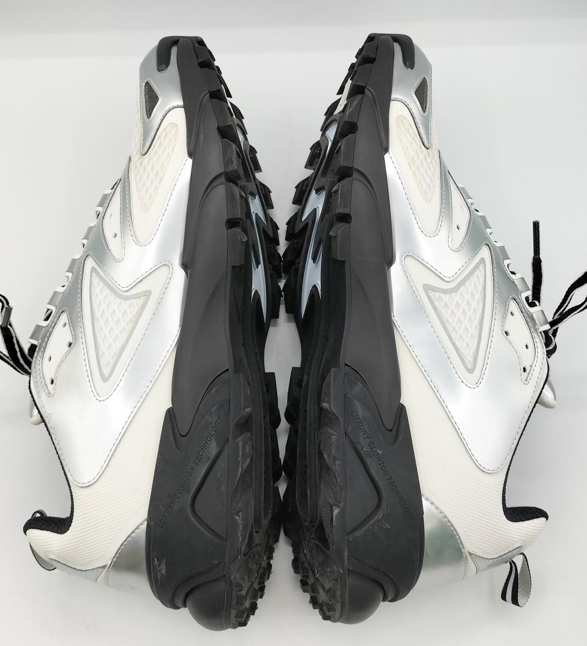 ルイヴィトン(LOUIS VUITTON)|タティック・ライン スニーカー|HARDOFF