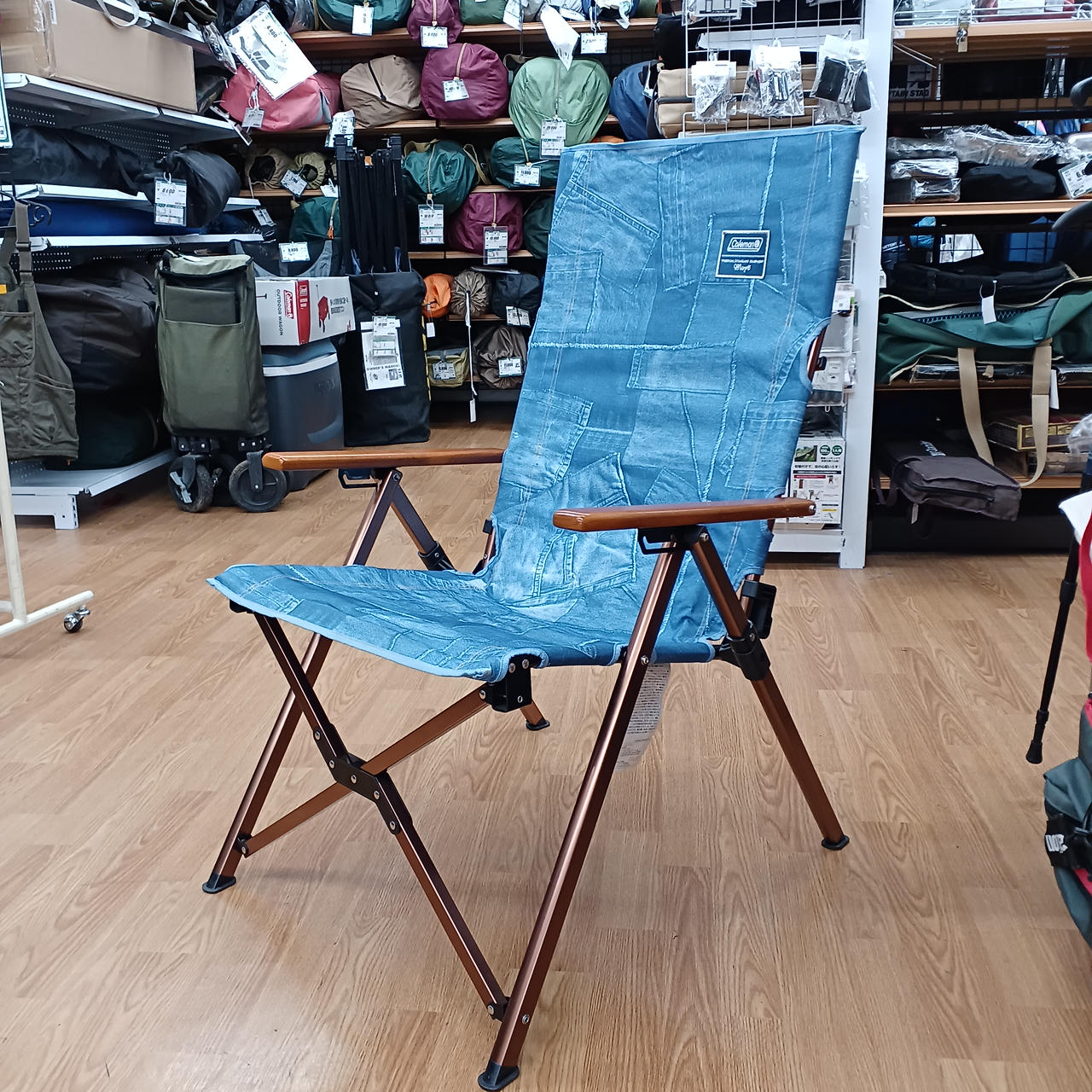 【廃盤品】Coleman コールマン IL リゾートチェア デニム Amazon | Coleman(コールマン) チェア IL リゾートチェア デニム