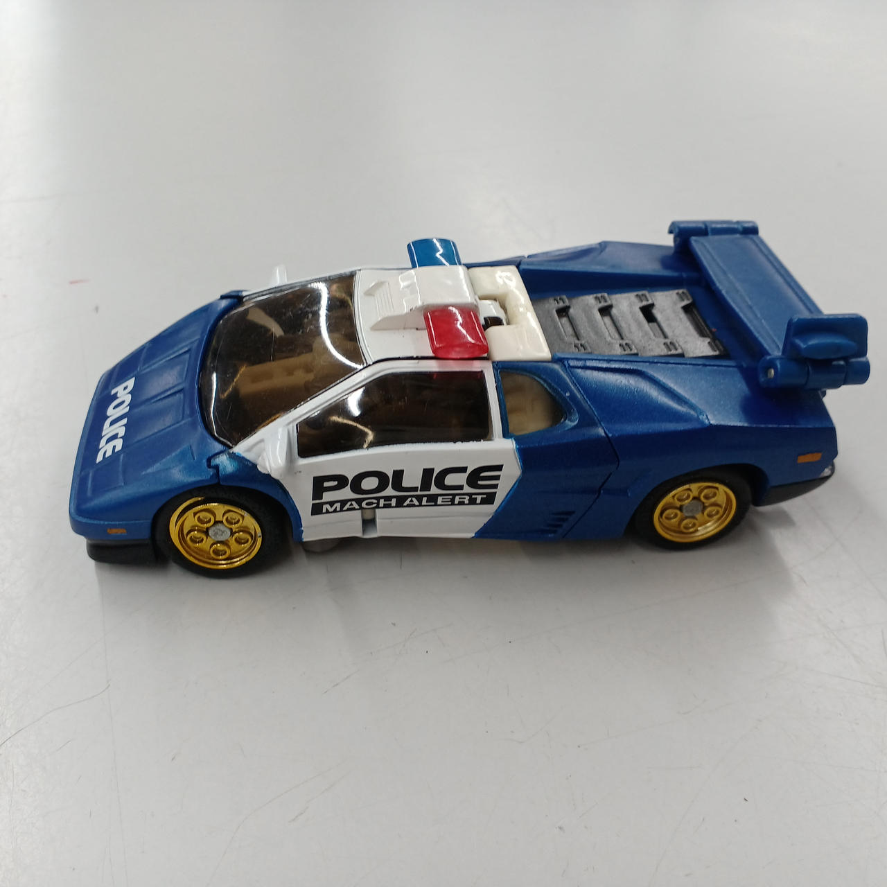 トランスフォーマー