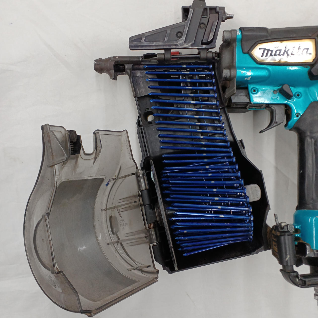 マキタ(MAKITA)|90MM高圧エア釘打|HARDOFFオフモール（オフモ