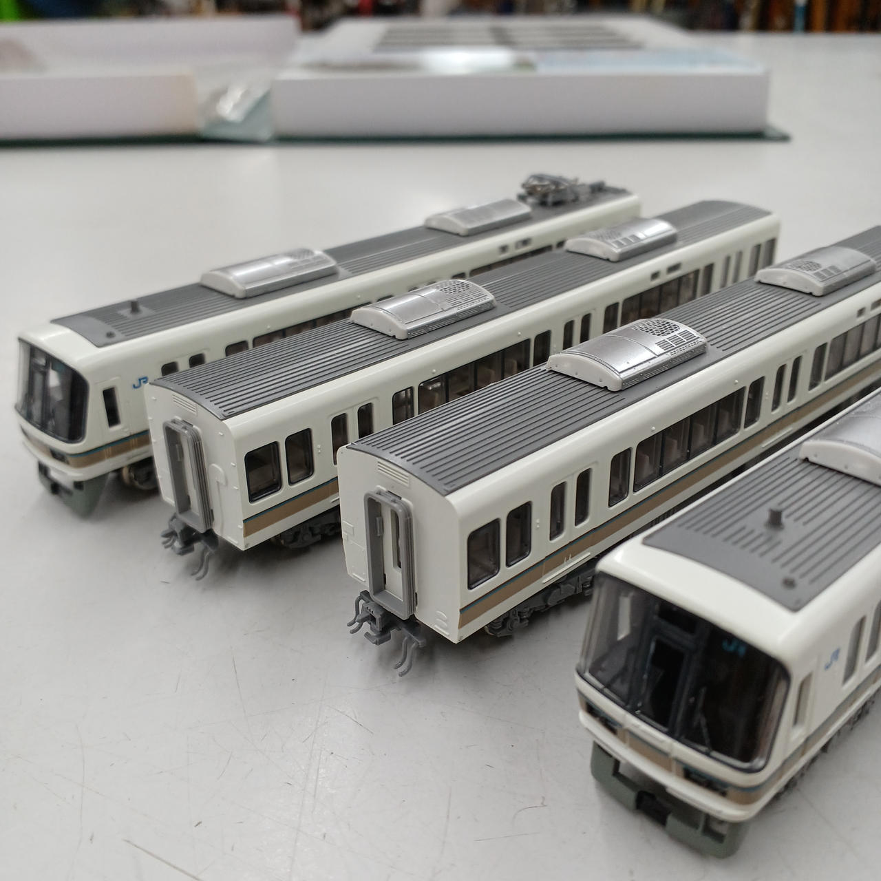 KATO|221系 4両基本セット|HARDOFFオフモール（オフモ