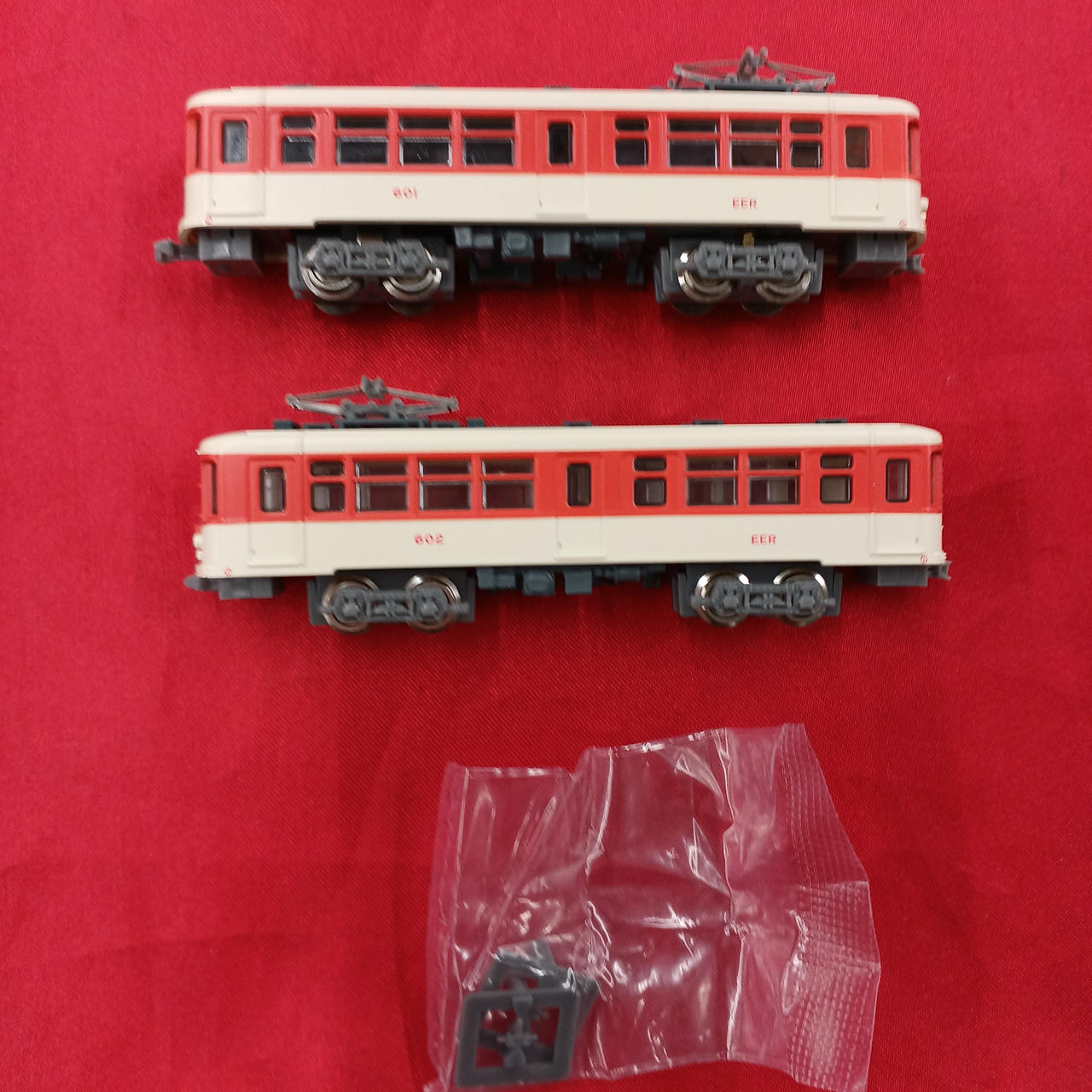 MODEMO|江ノ島電鉄600形(2灯型)赤電塗装(2両セット)|HARDOFFオフモール