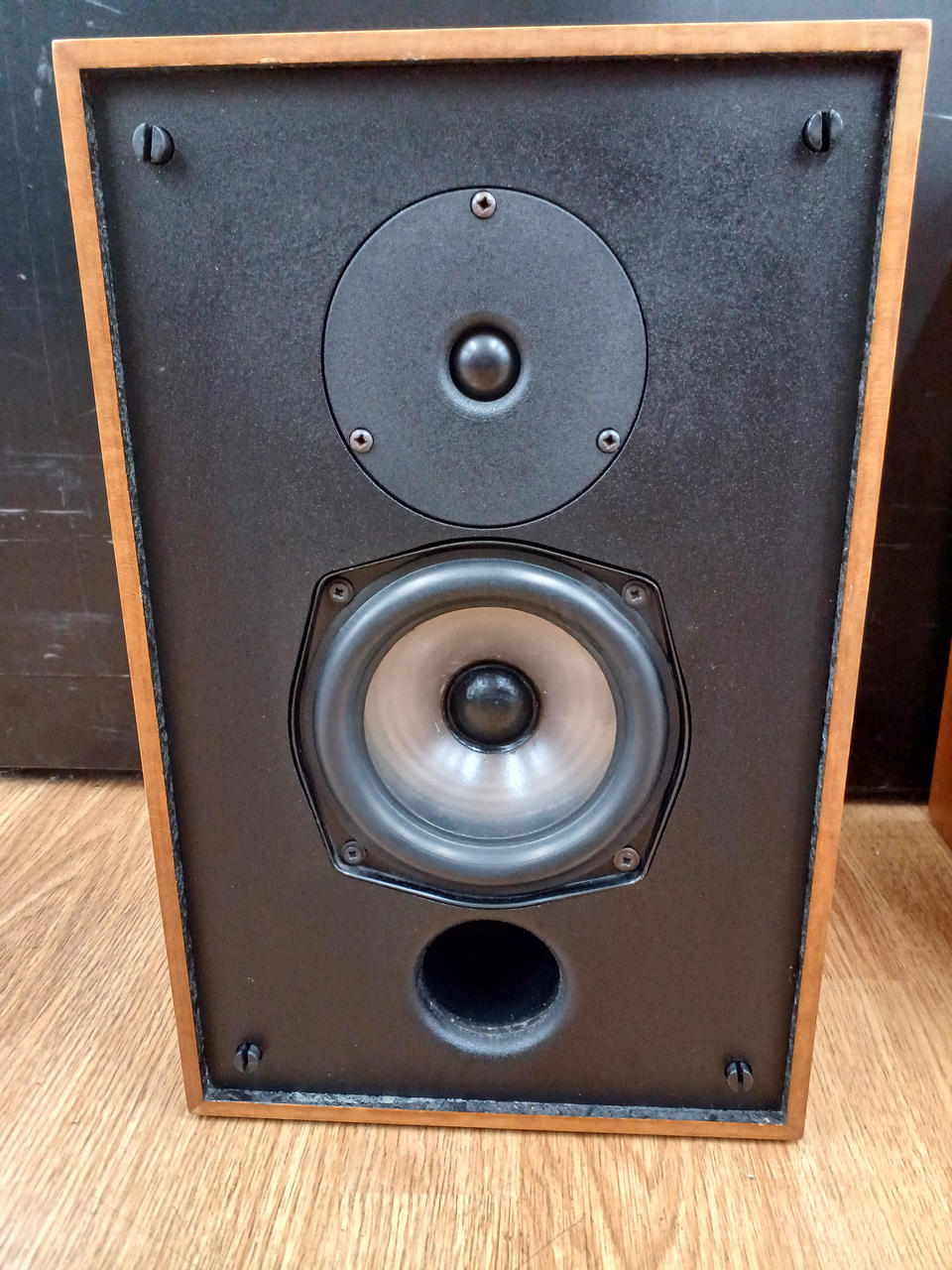 Rogers Studio スピーカー Rogers Studio1aの仕様 ロジャース