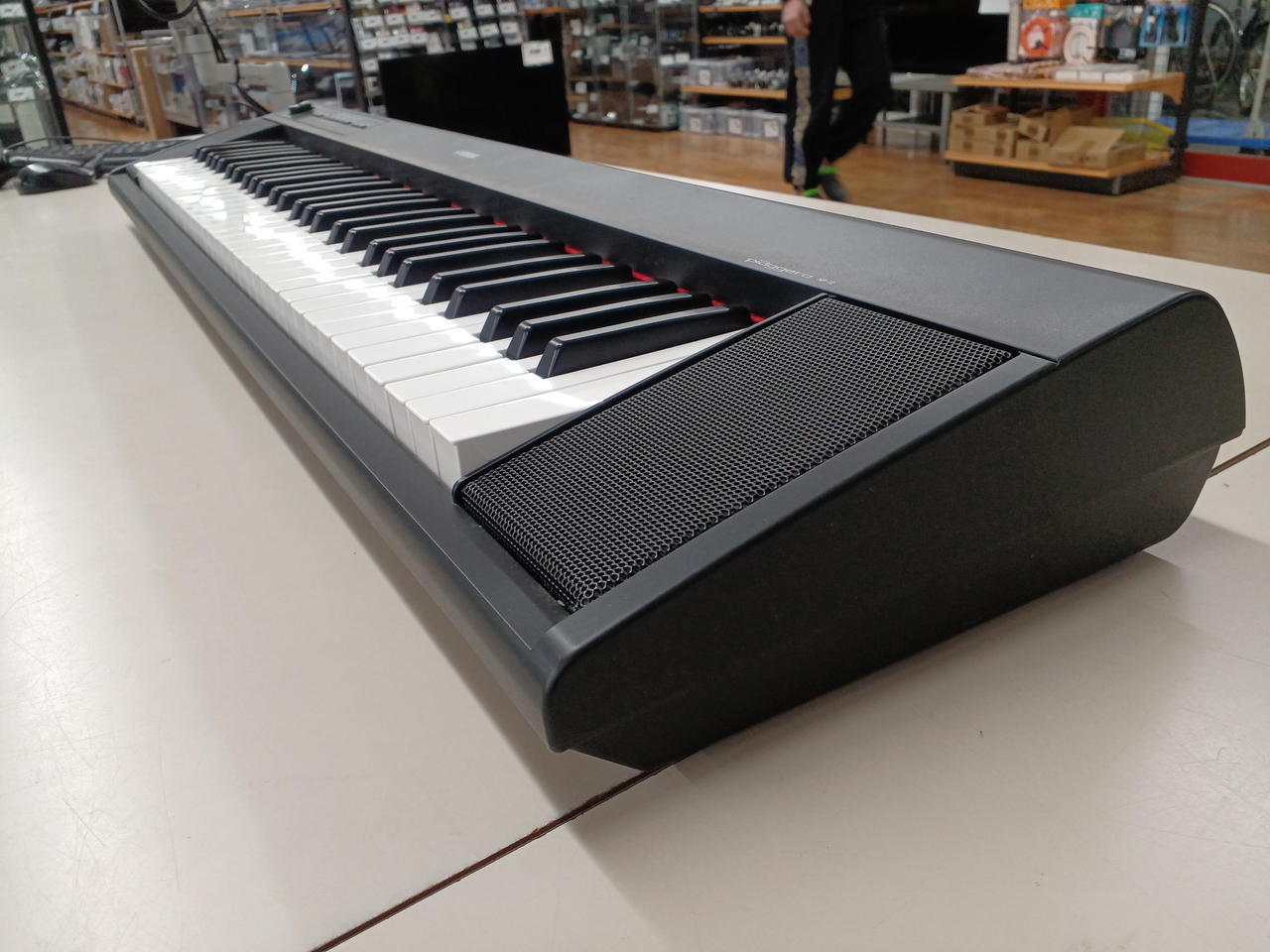 YAMAHA np-14 美品 2015年製 電子ピアノ YAMAHA np-14 美品 2015年製