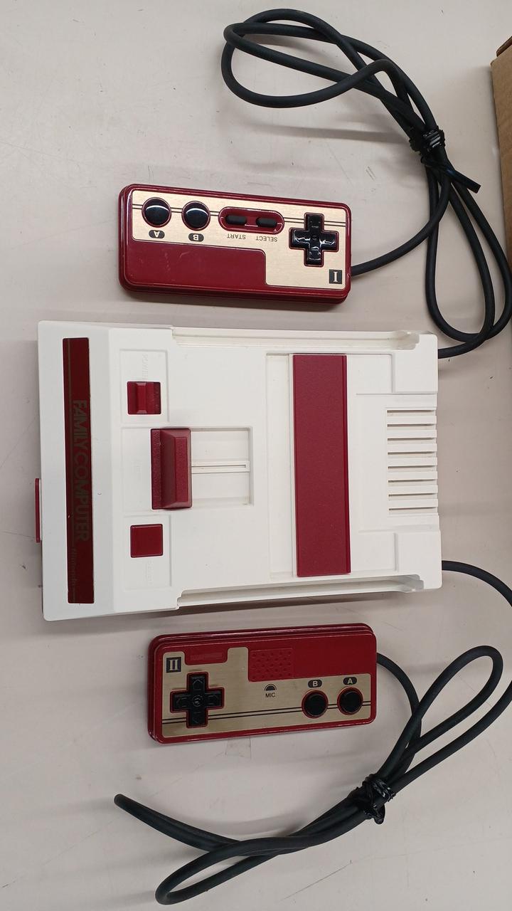 ニンテンドウ(NINTENDO)|ニンテンドークラシックミニ ファミコン