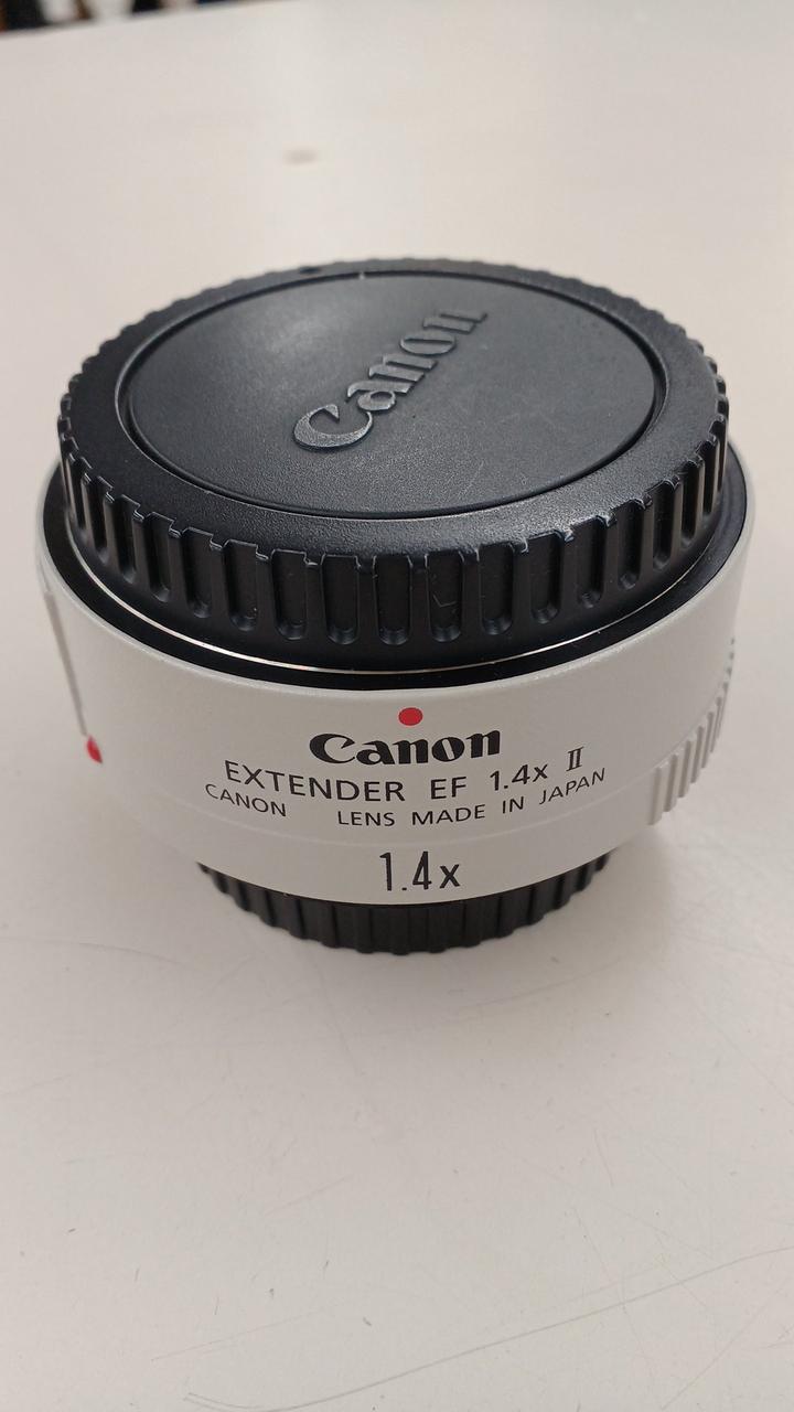 CANON 型番:EXTENDER EF 1.4XⅡ エクステンダー CANON 型番:EXTENDER EF 1.4XⅡ エクステンダー
