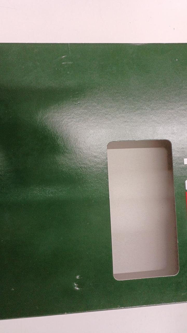 スリーブに少しイタミがあります。