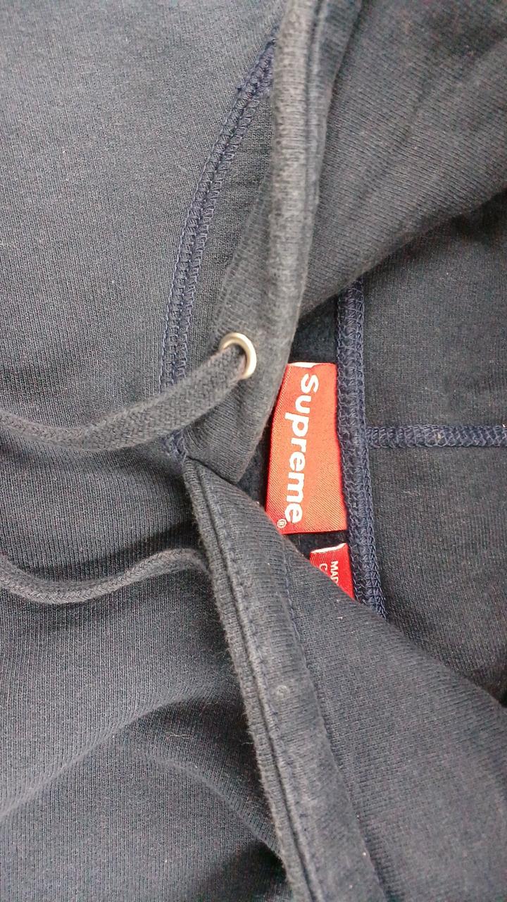 フード首回り汚れあり