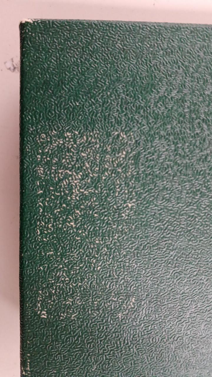 ケースの上面にカスレあり。