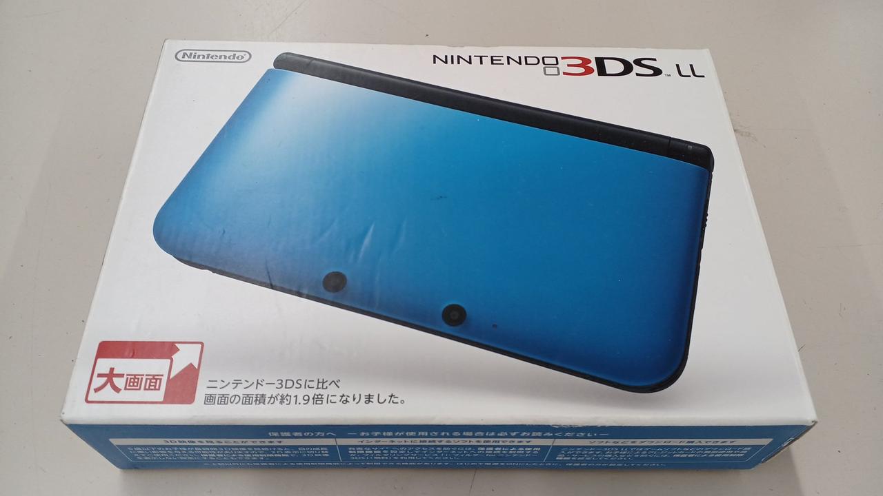 NINTENDO 3DS LL
