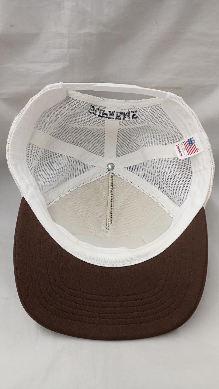 【美品】supreme メッシュキャップ Supreme(シュプリーム) メッシュキャップ ブラック×ホワイト