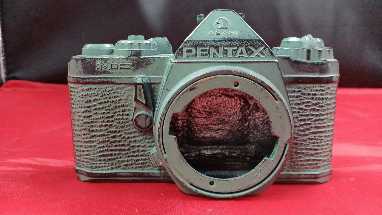 昭和レトロ MINOLTA XD カメラ型 貯金箱 実物大 昭和レトロ MINOLTA XD カメラ型 貯金箱 実物大