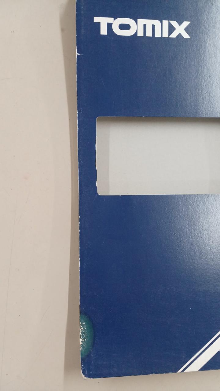 スリーブにかすれあり。