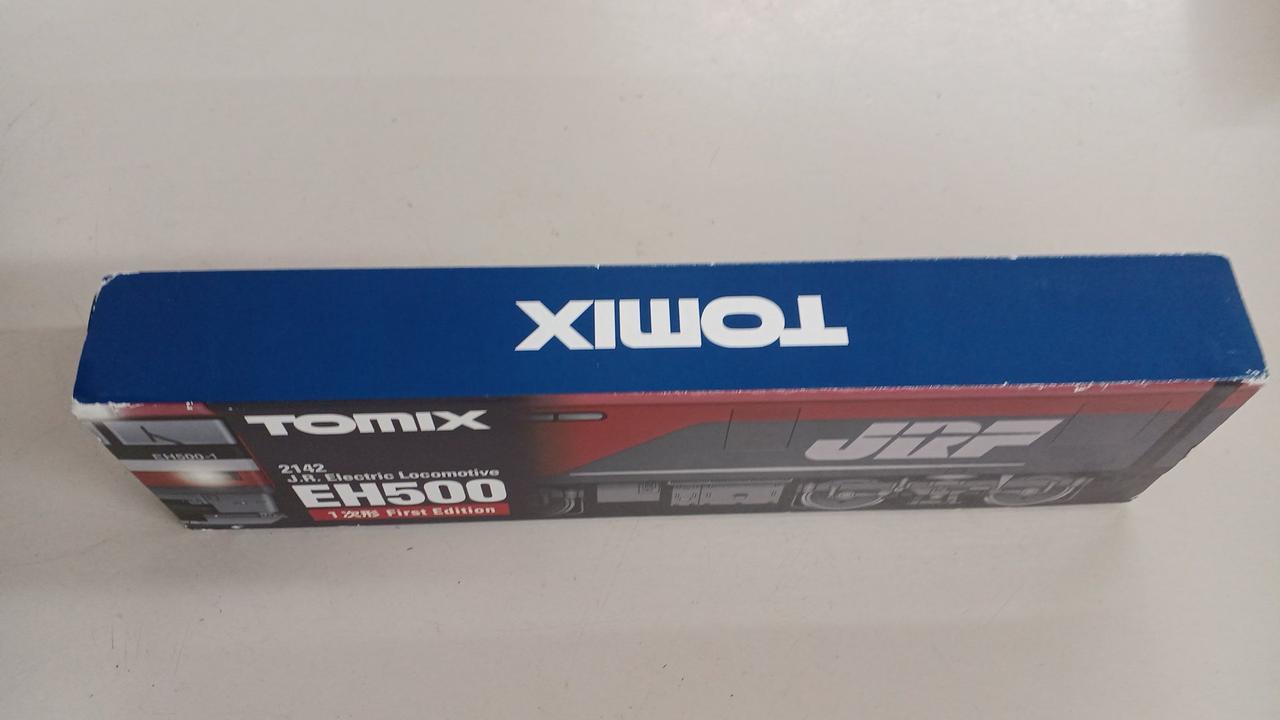 パッケージに若干痛みあり。