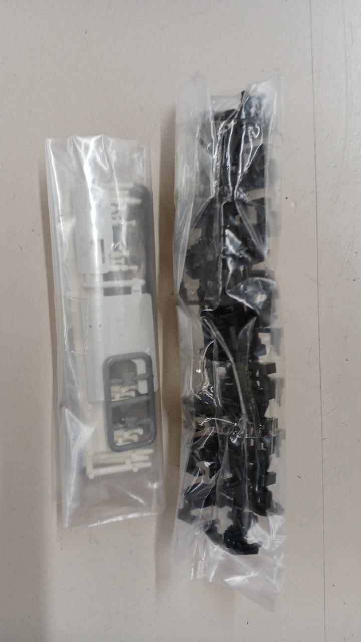 付属パーツ未使用