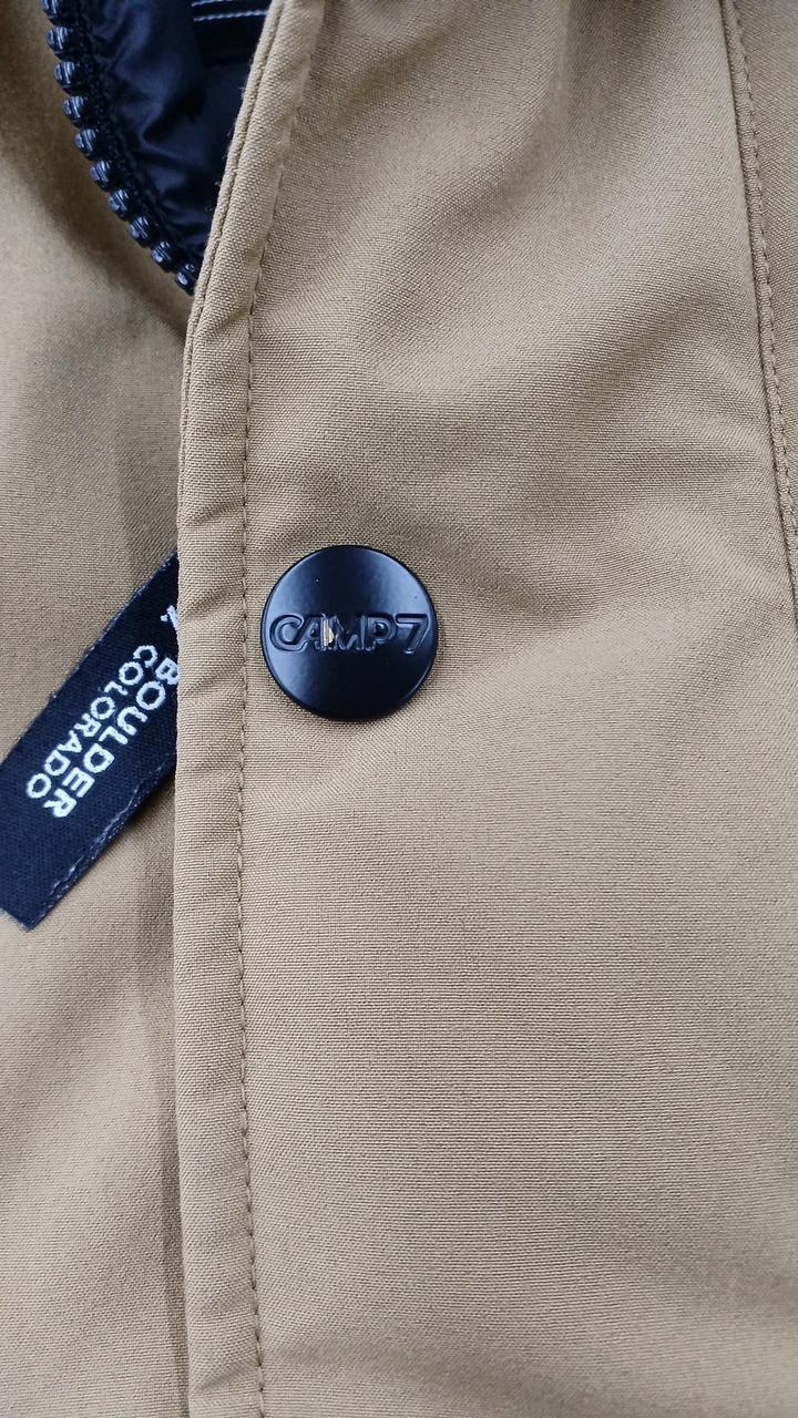 ボタンにキズあり