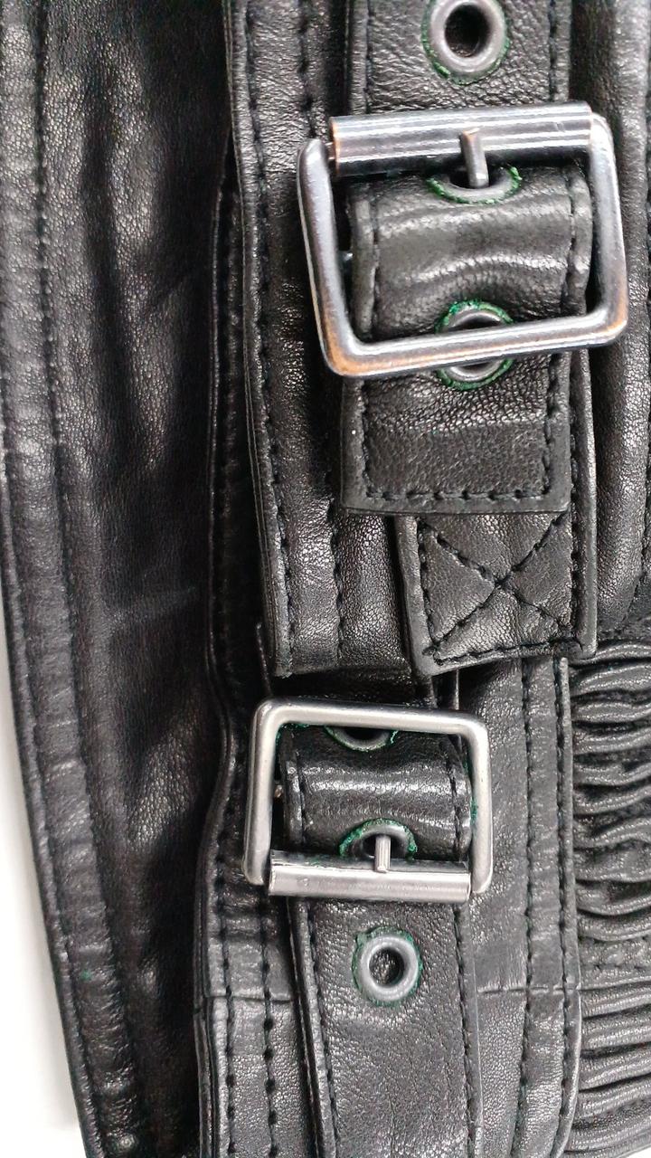 金具にサビあり