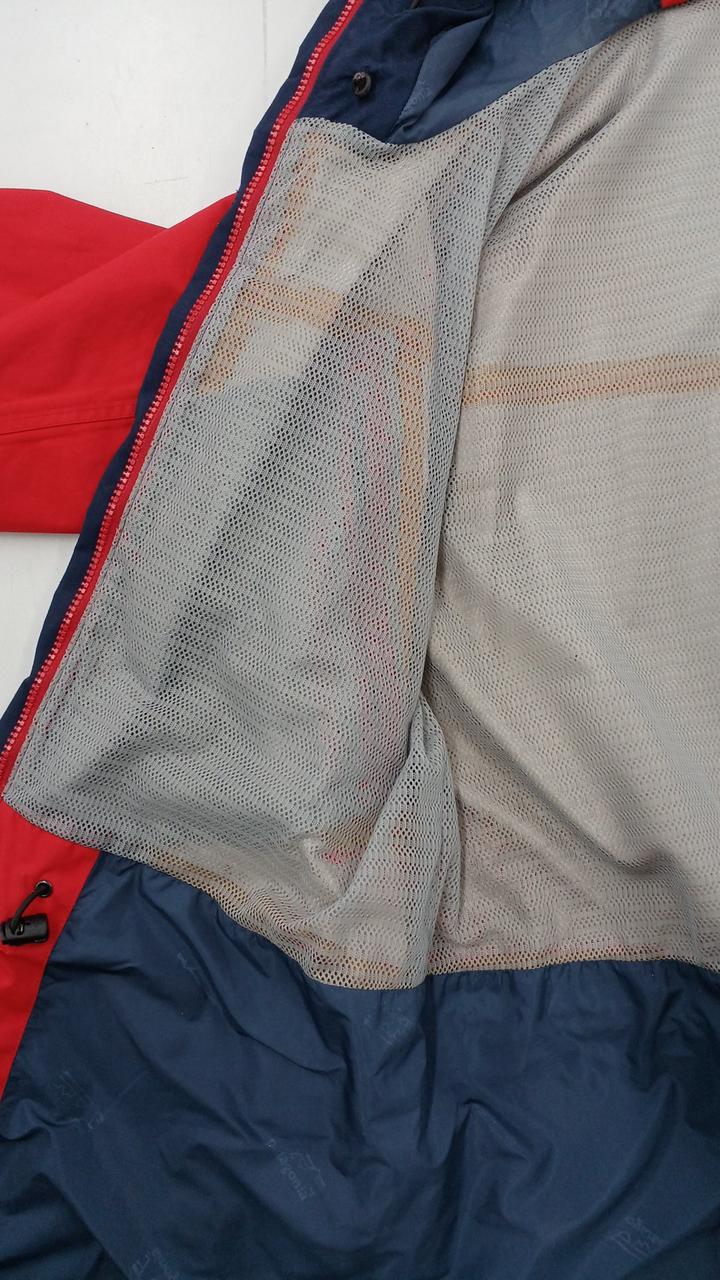 内側に劣化あり白い粉出ます