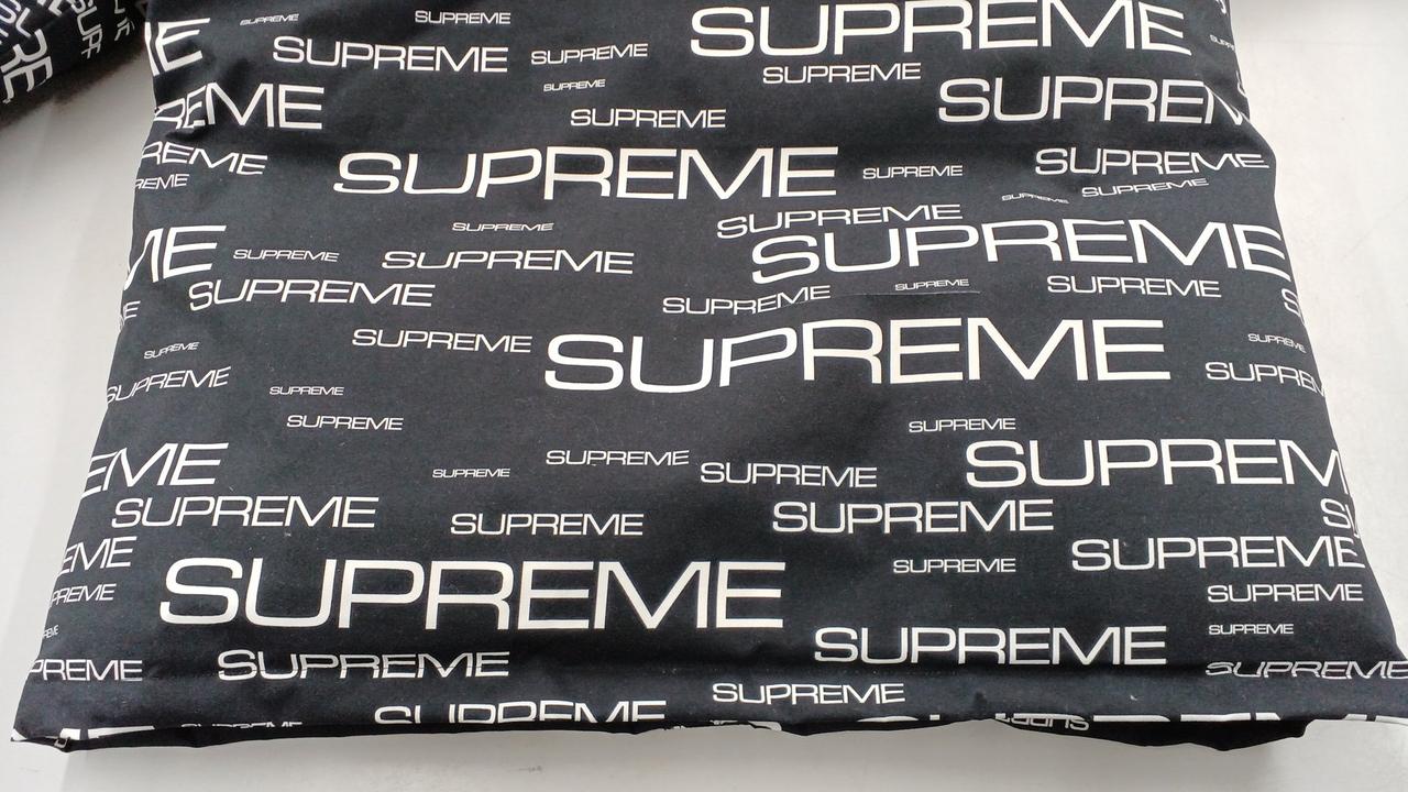 後ろに裂けてる所あり