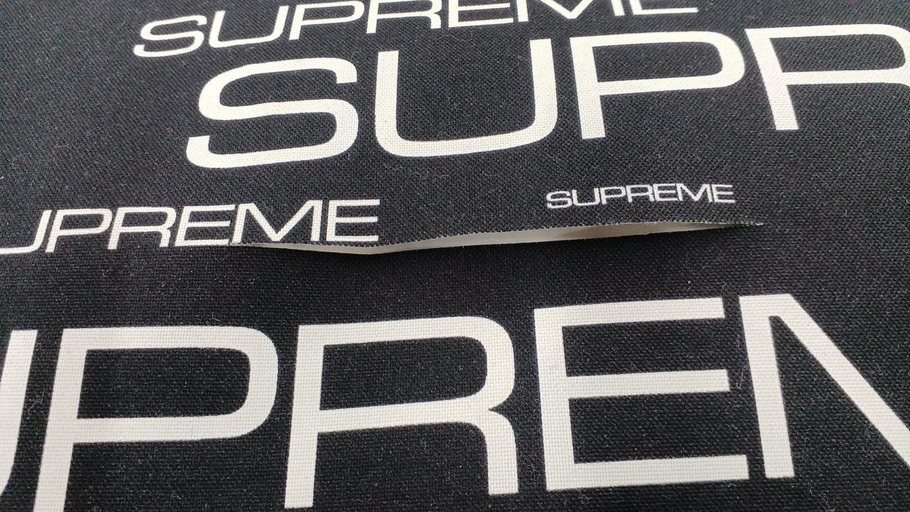 10cmほど裂けてます