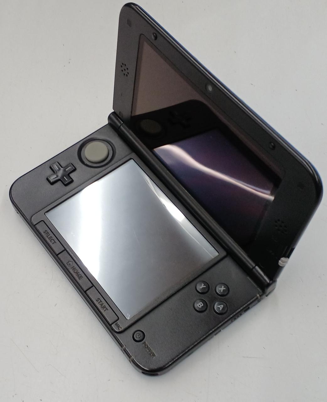 NINTENDO 3DS LL
