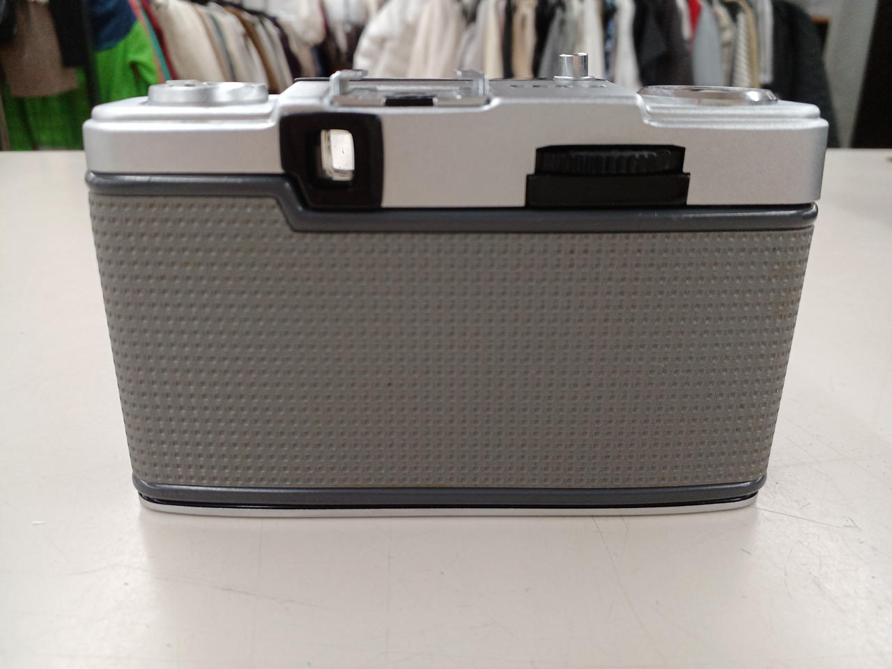 S*D様 OLYMPUS フィルムカメラ　2台まとめ売り　ジャンク品 OLYMPUS|フィルムカメラ（ジャンク扱い）|【ハードオフ公式通販】オフ