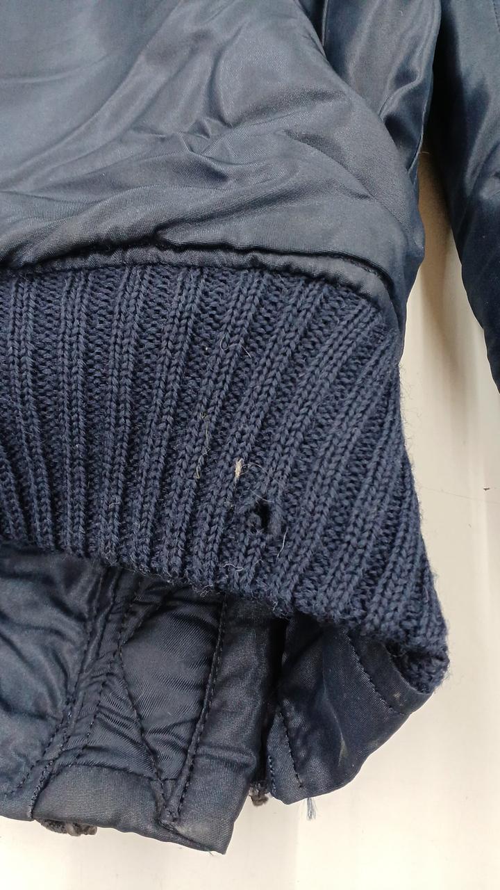 左足首後側に穴あり