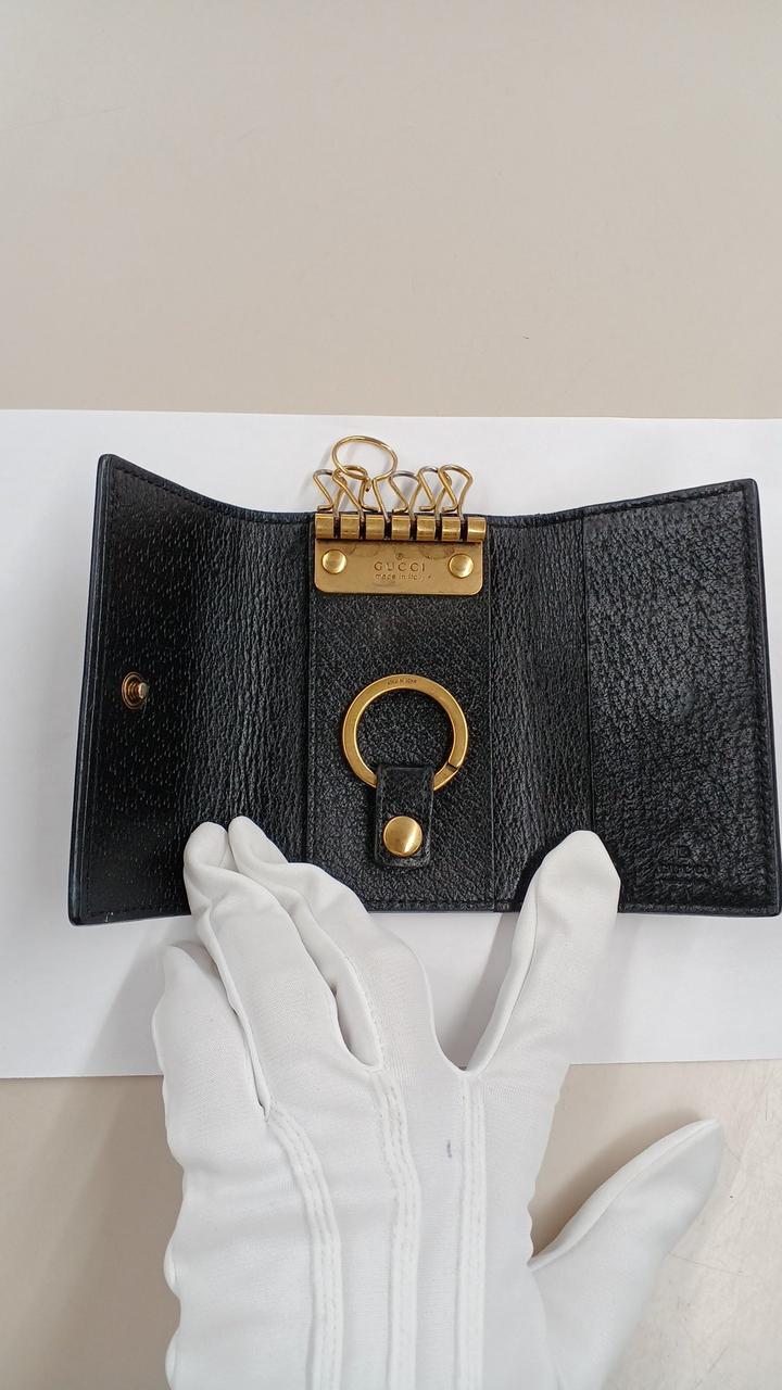 GUCCI|6連キーケース(蜂モチーフ)|【ハードオフ公式通販】オフモール GUCCI|6連キーケース(蜂モチーフ)|【ハードオフ公式通販】オフモール