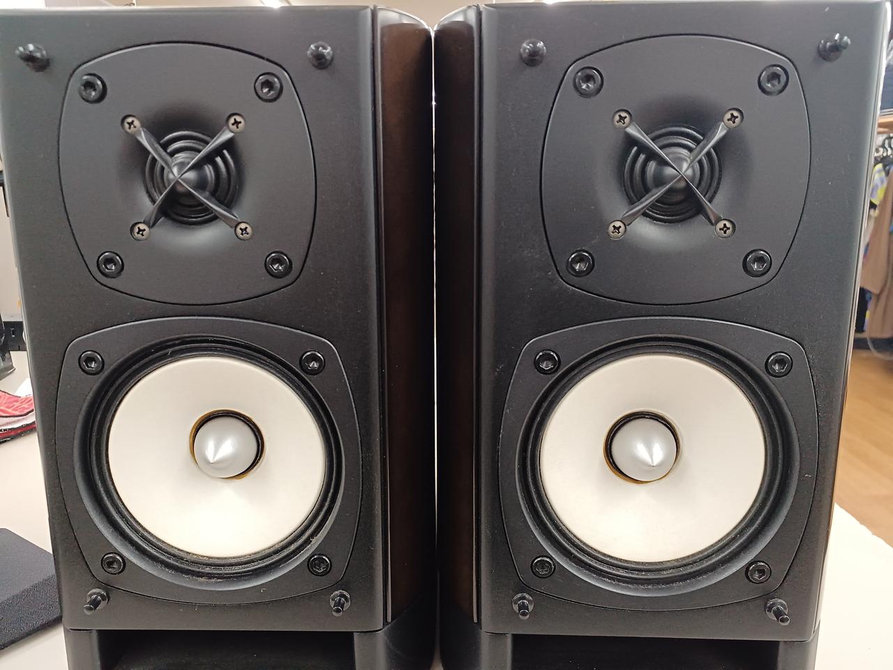 ONKYO 小型ブックシェルフスピーカー D-108M、スタンド AS-90HP ONKYO|ブックシェルフスピーカー|【ハードオフ公式通販】オフモール