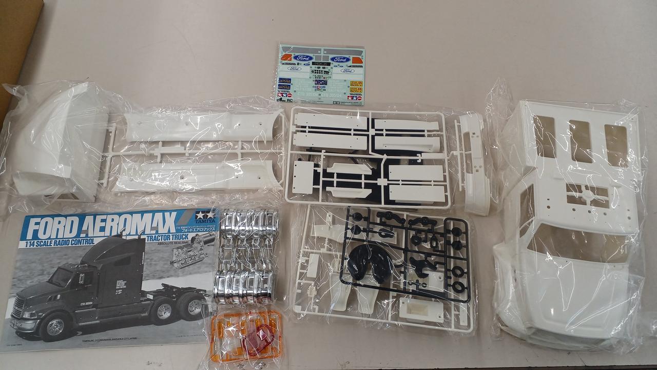 TAMIYA|1/14 フォード エアロマックス|【ハードオフ公式通販】オフ