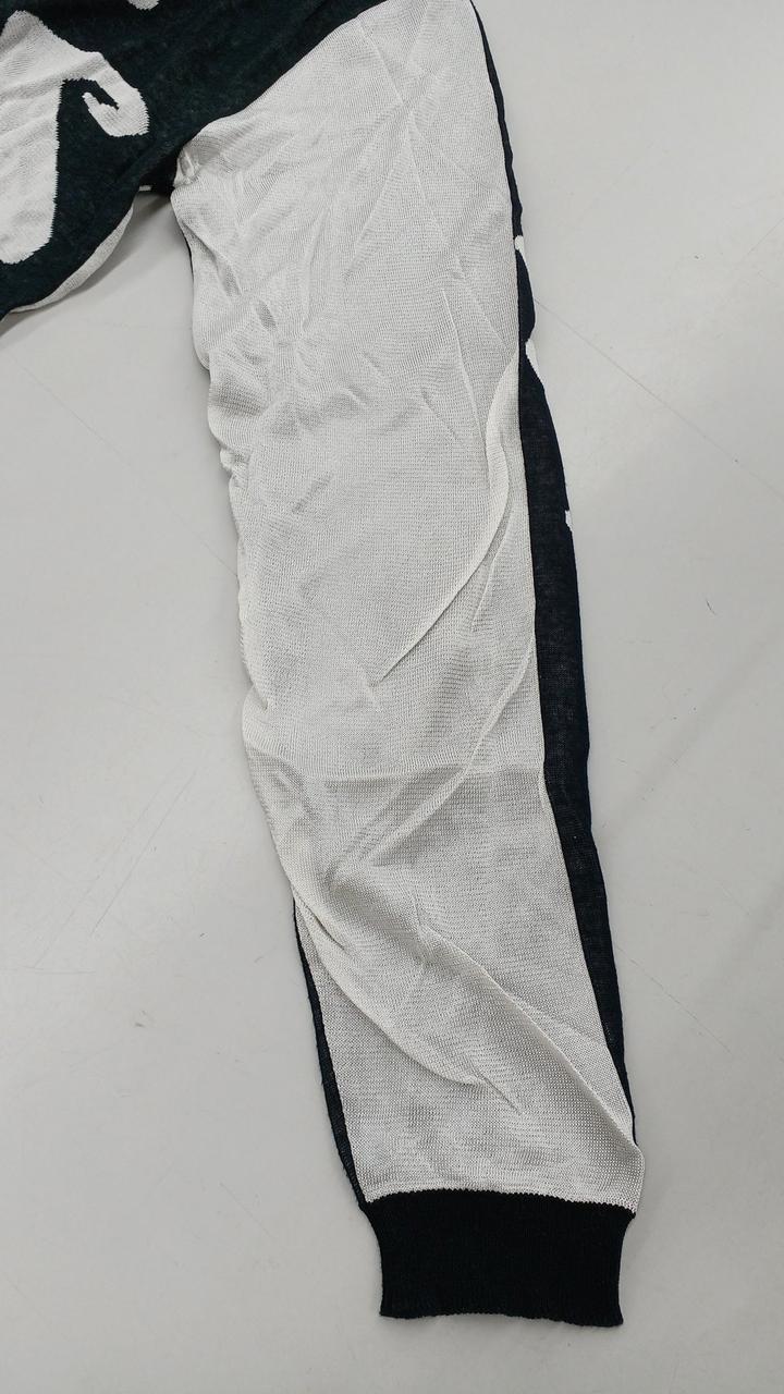 右袖裏側