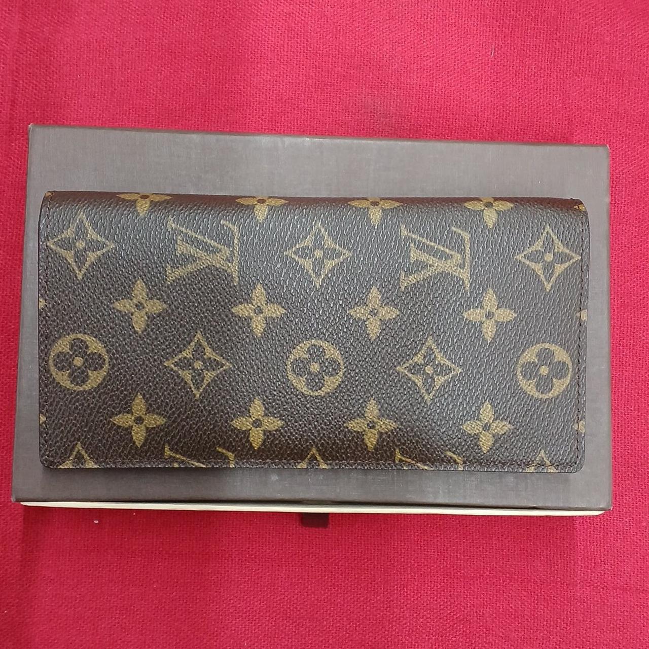 LOUIS VUITTON 型番：M66540 ポルトフォイユ ブラザ 38,500円