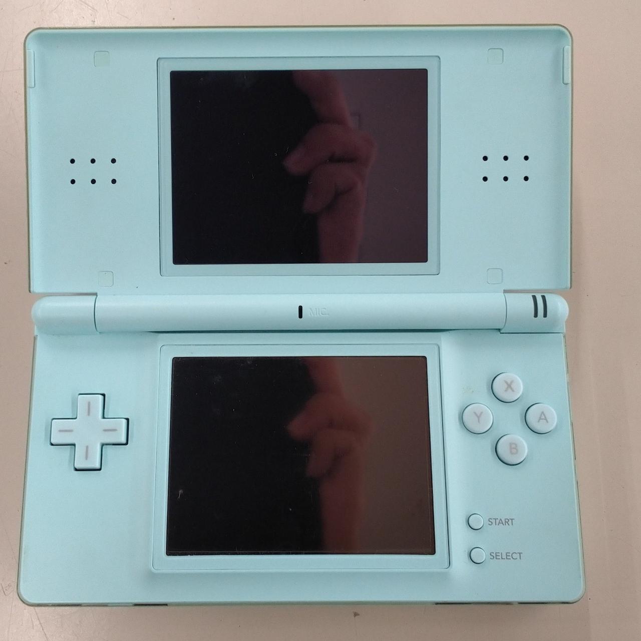 NINTENDO DS LITE