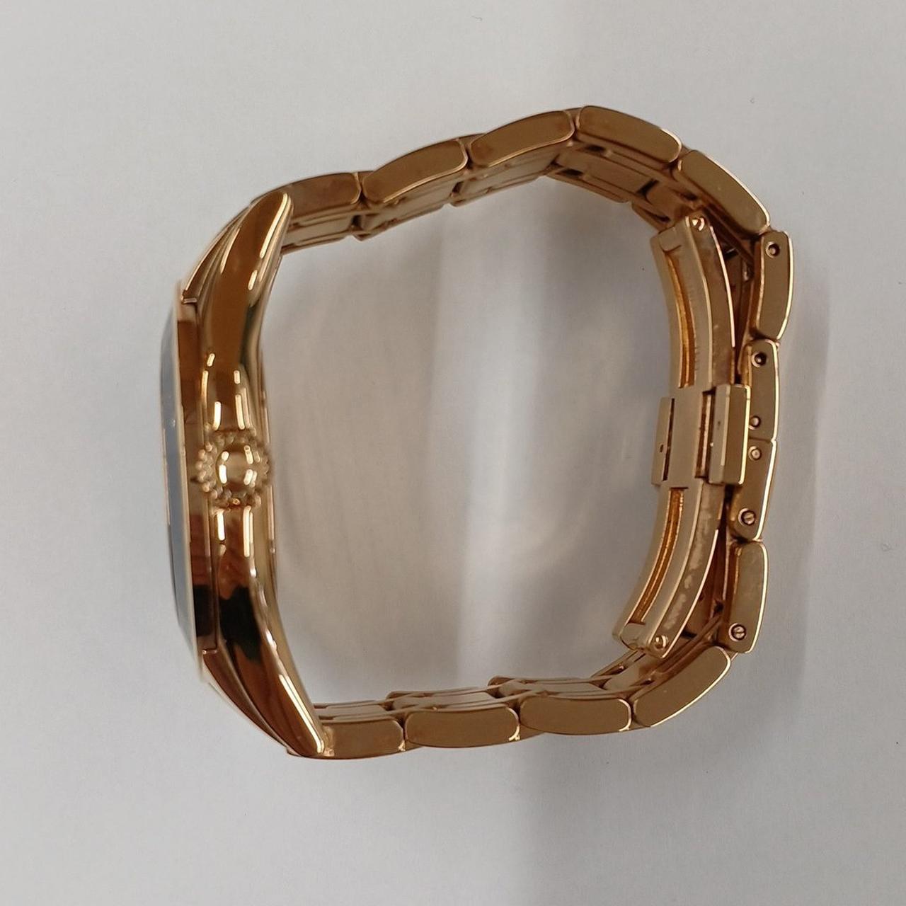 【美品】SWAROVSKI スワロフスキー 腕時計 着せ替え アナログ クォーツ SWAROVSKIスワロフスキー腕時計レディース - メルカリ
