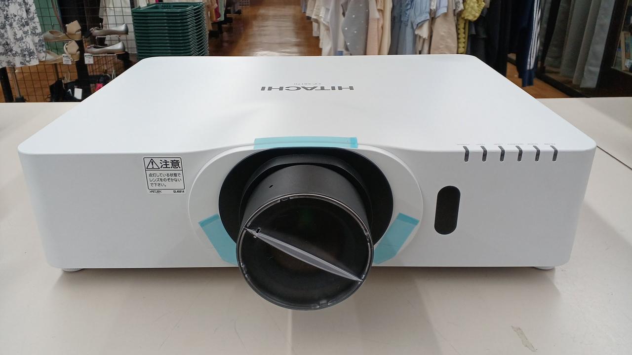 値下げ　プロジェクター The cheapest projector on Amazon! - YouTube
