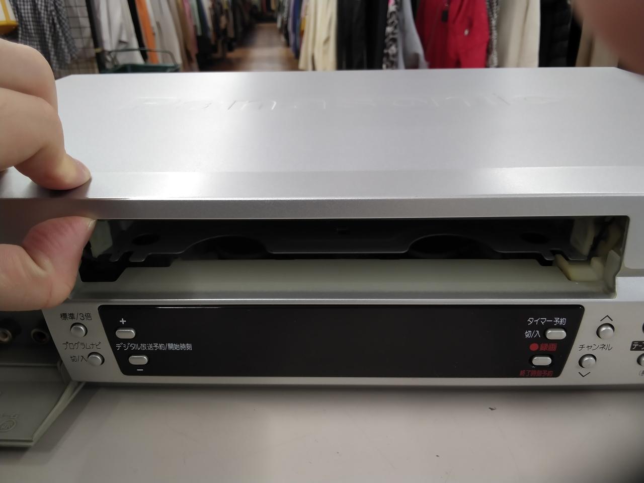 Panasonic VHSデッキ 概要 BSチューナー内蔵S－VHSビデオデッキ NV-SVB10