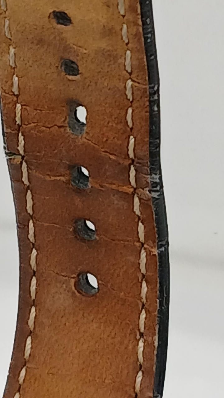 劣化しています
