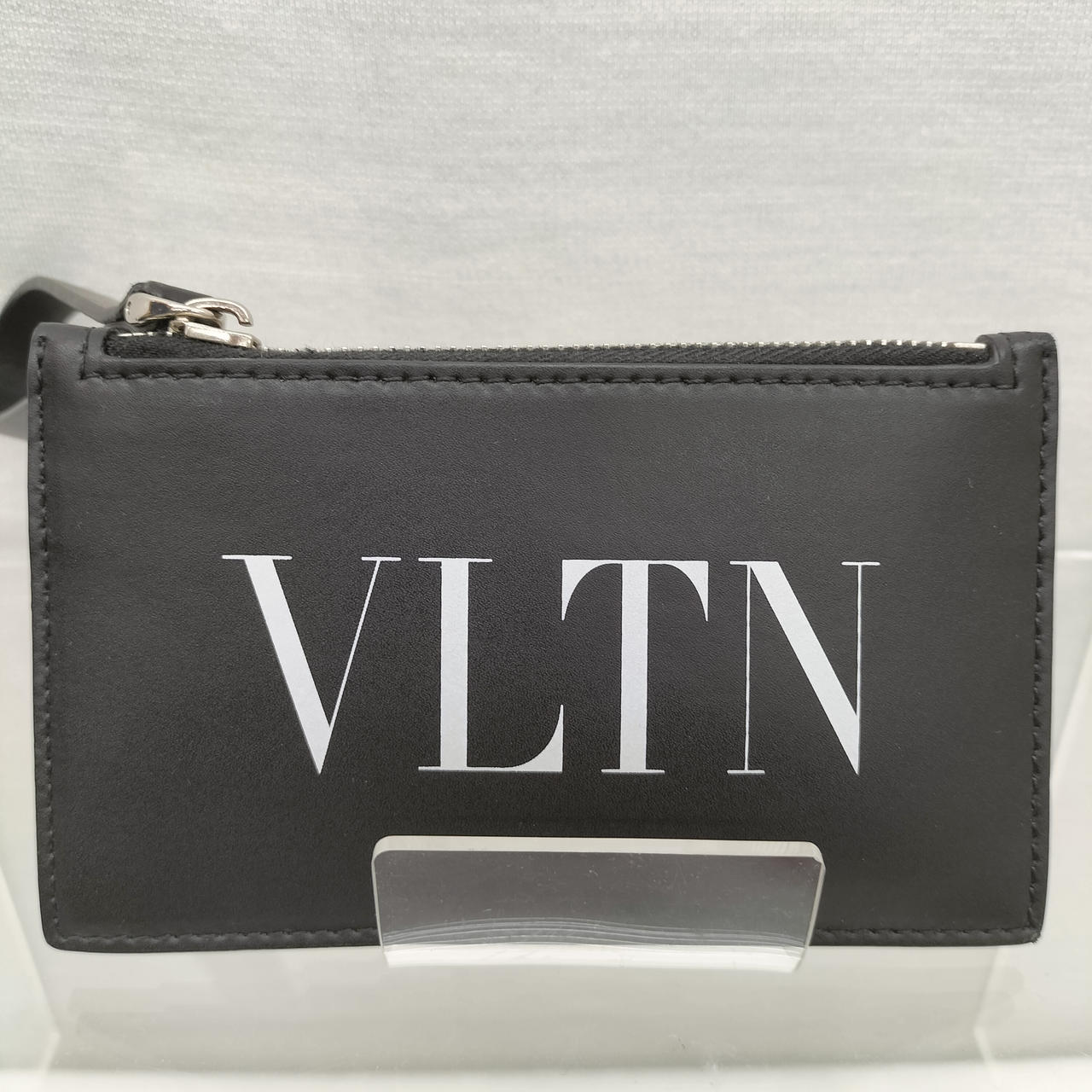 VALENTINO  ロゴカードケース