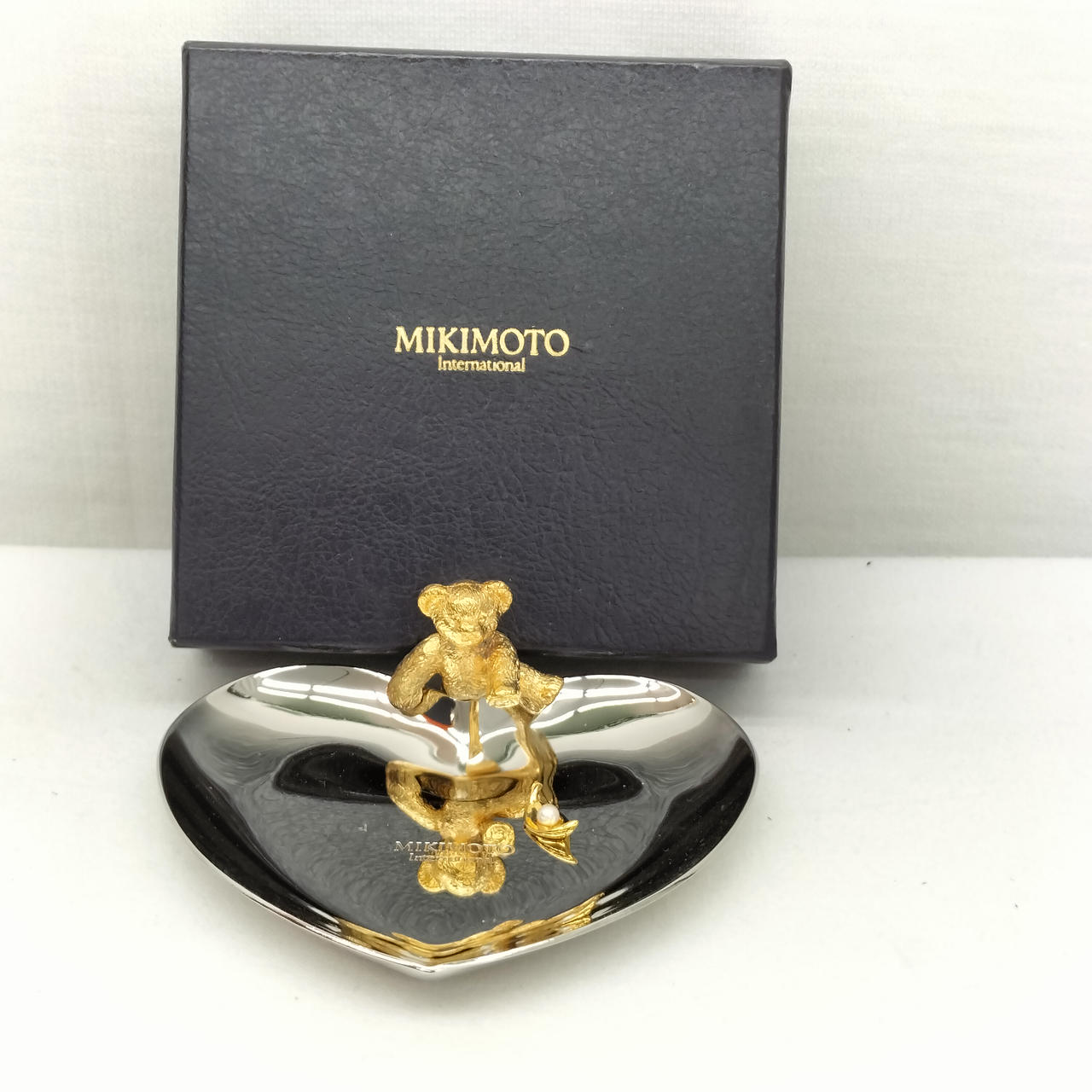 MIKIMOTO ジュエリー用トレイ 非売品 32×22cm MIKIMOTO ジュエリー用トレイ 非売品 32×22cm