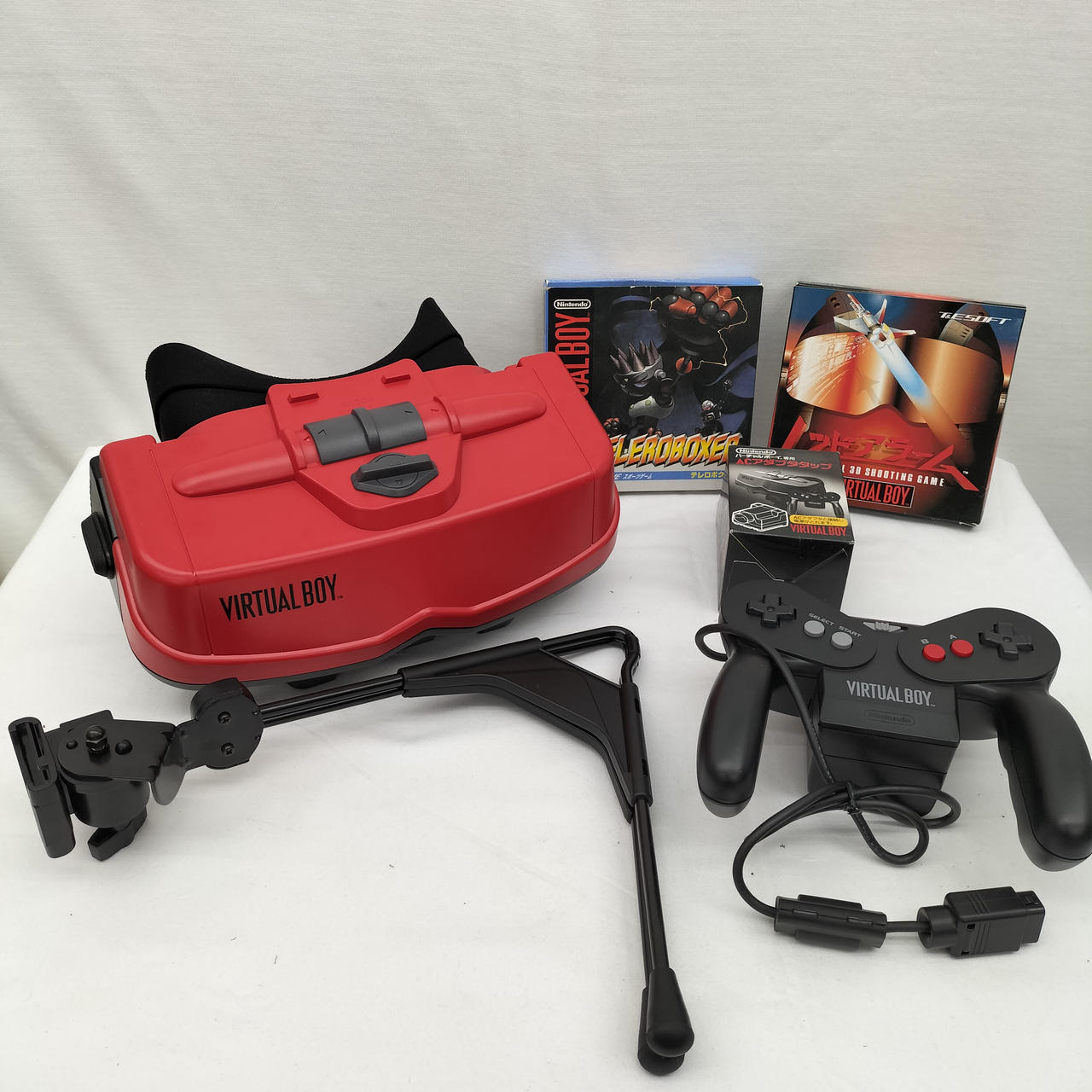 Nintendo VIRTUAL BOY バーチャルボーイ　新品未開封 Amazon | バーチャルボーイ (本体) 【バーチャルボーイ