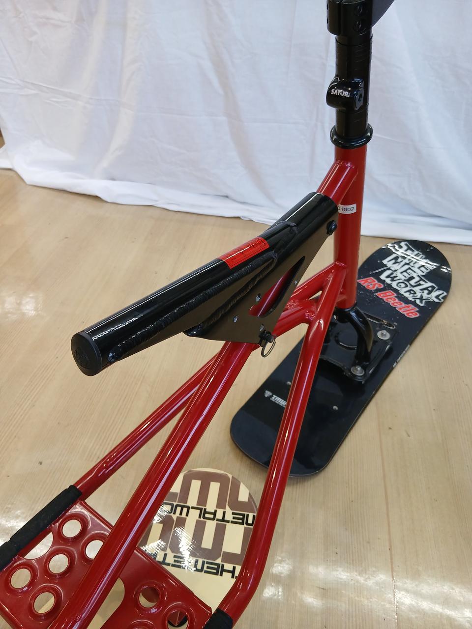 シートブーム欠品