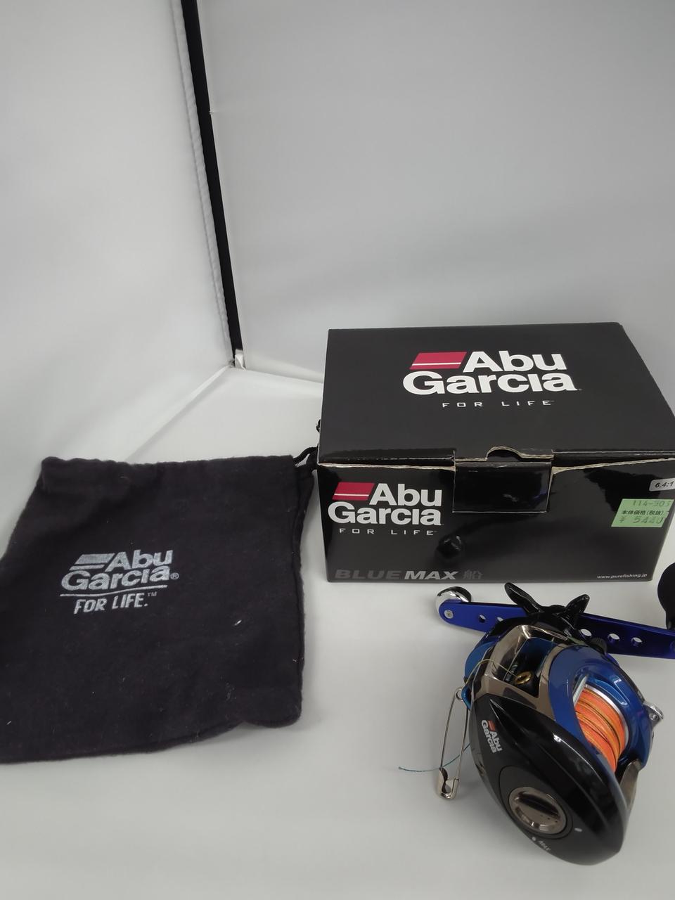 箱、脇のり剥がれてます