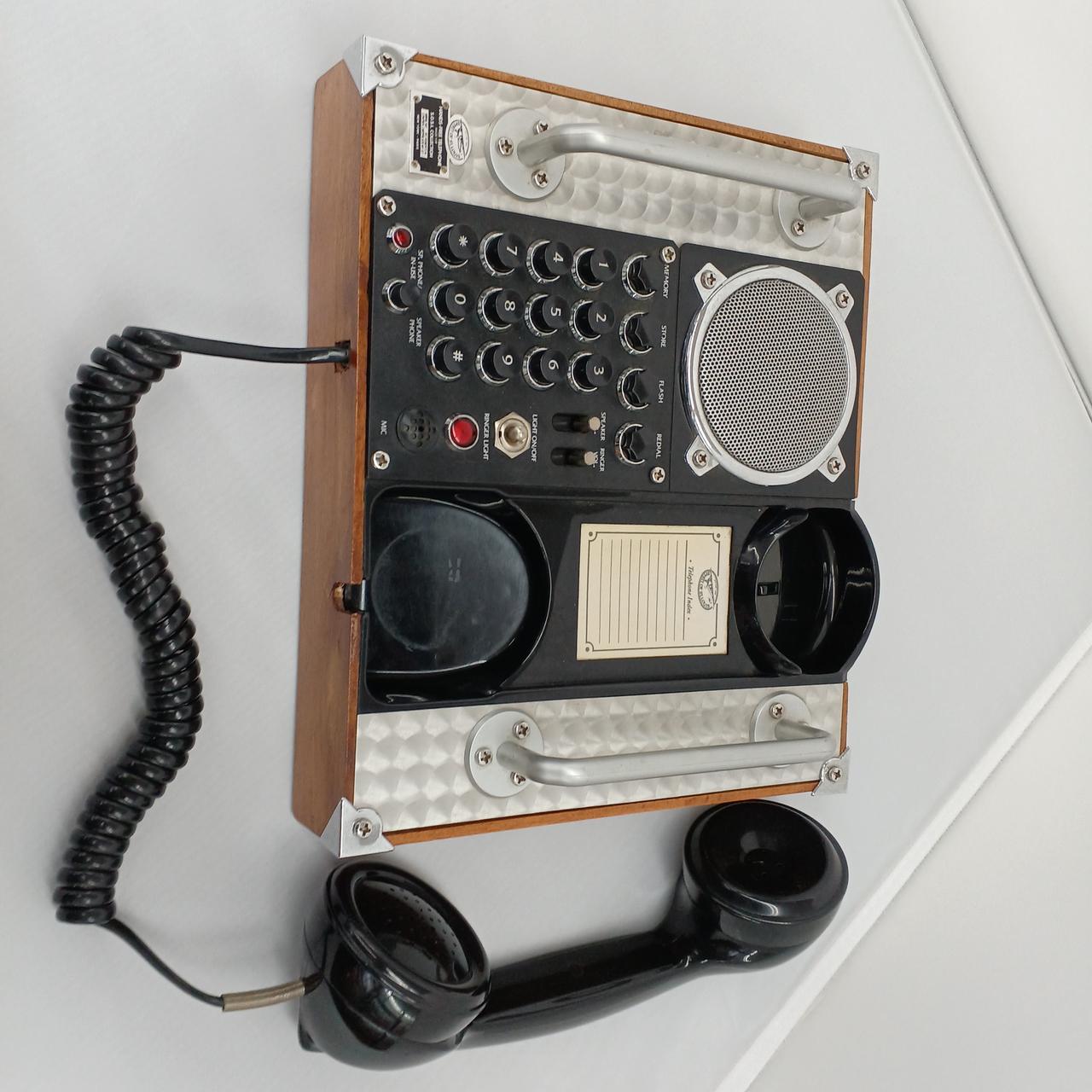 ISKRA レトロ電話機 Vintage 80s 1989 original ISKRA ETA 900 by RetroSparkShop on