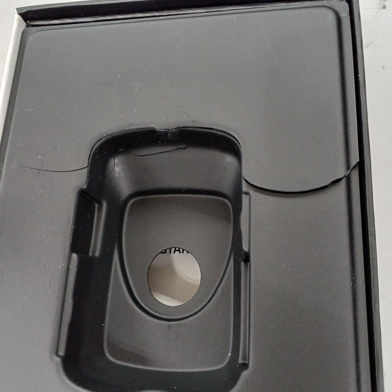 ケース割れあり