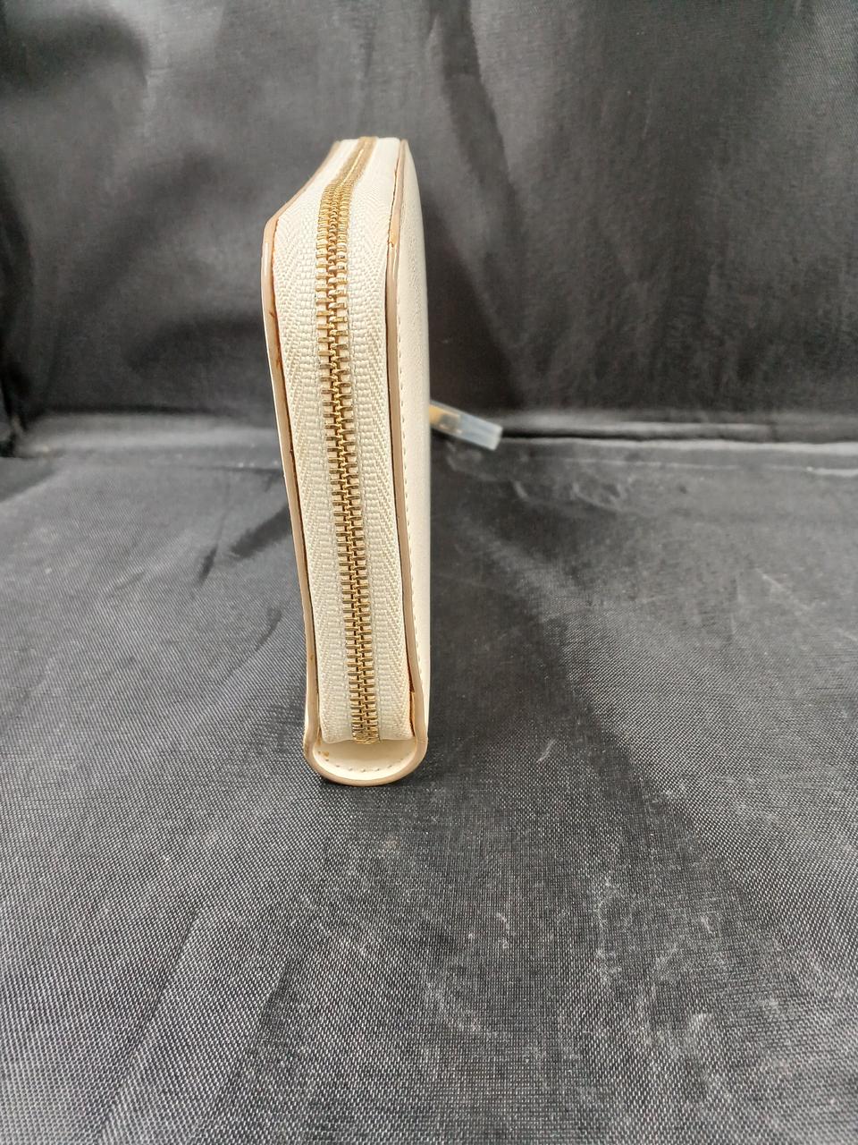 厚さ約2cm