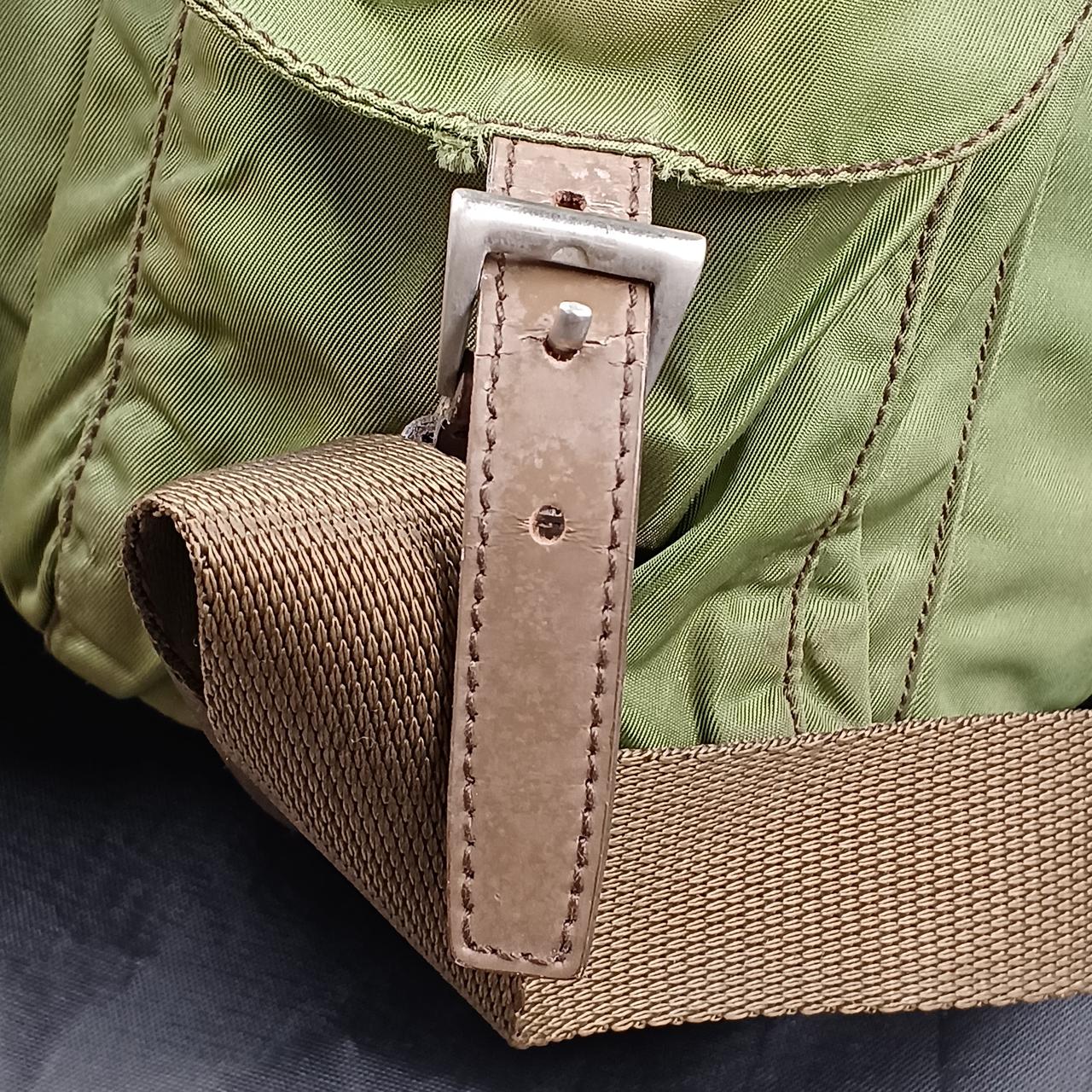 カビ跡、ベルト割れあり